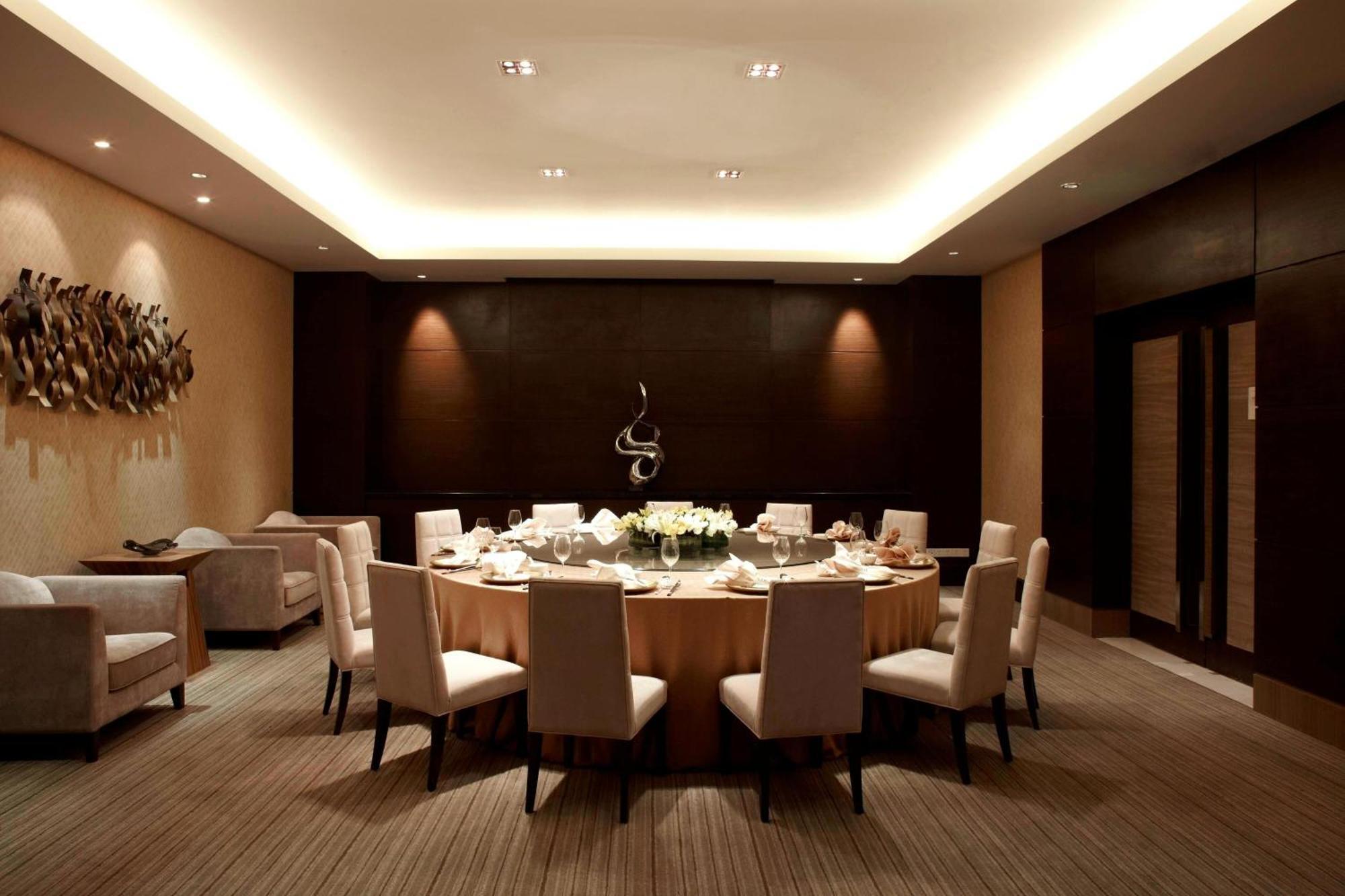 คอร์ตยาร์ด คุนซาน Hotel ภายนอก รูปภาพ